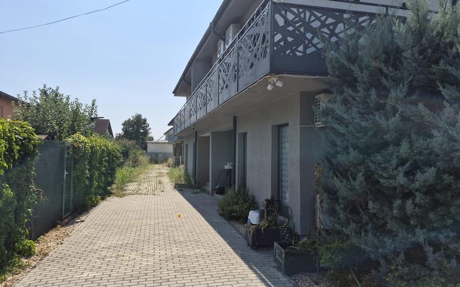 Duplex cu 4 camere cu Canalizare în Odăi