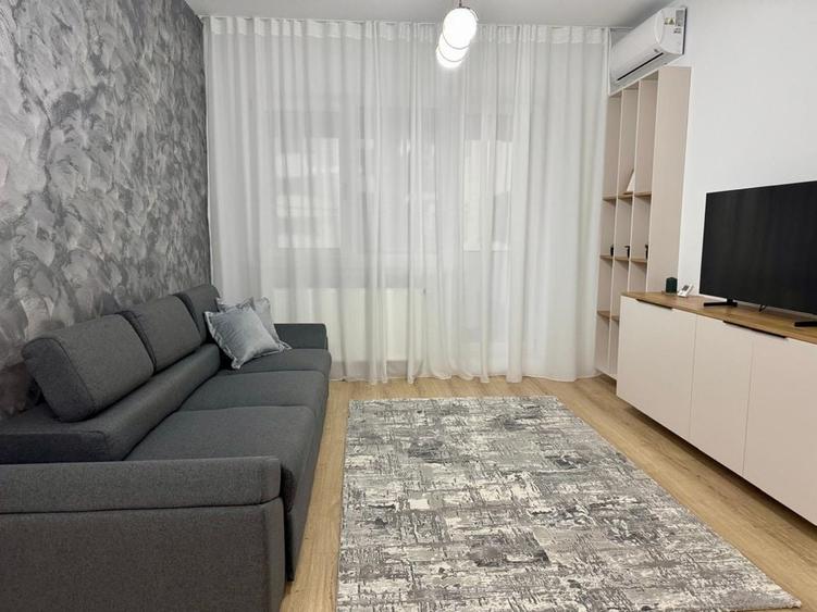Apartament cu 2 camere decomandat în 1 Decembrie 1918