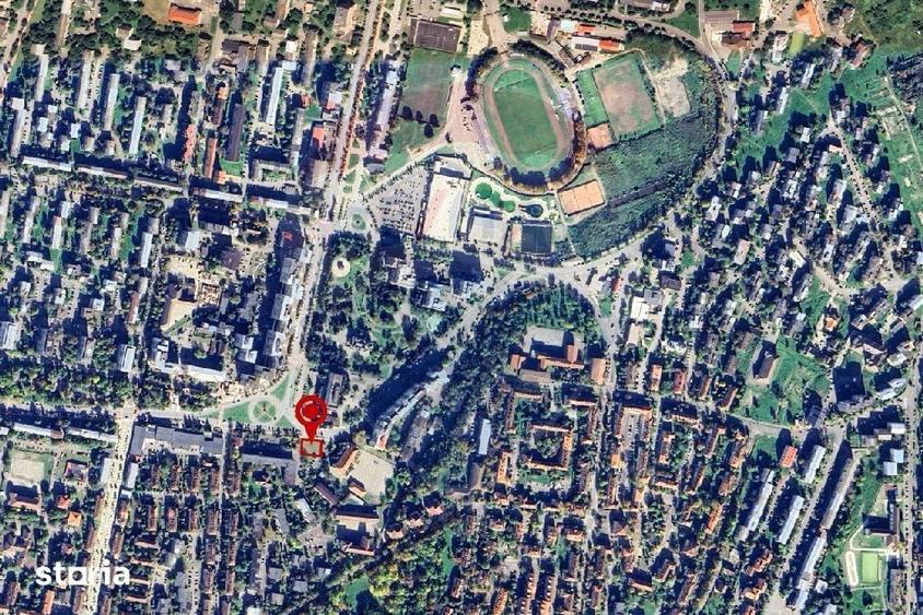 Teren de 400 mp, în Ultracentral