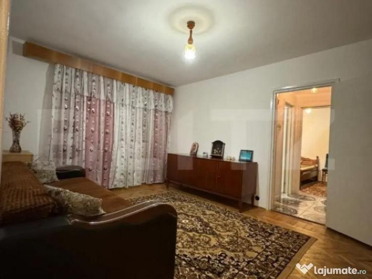 Apartament cu 2 camere decomandat în Central