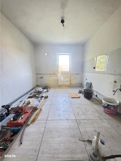 Apartament cu 3 camere decomandat în Bucovina