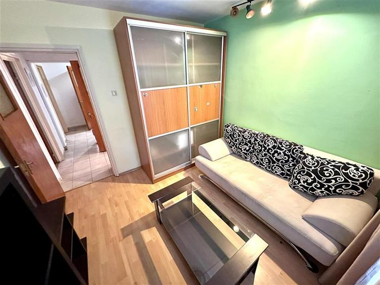 Apartament cu 3 camere decomandat, mobilat în Brâncoveanu