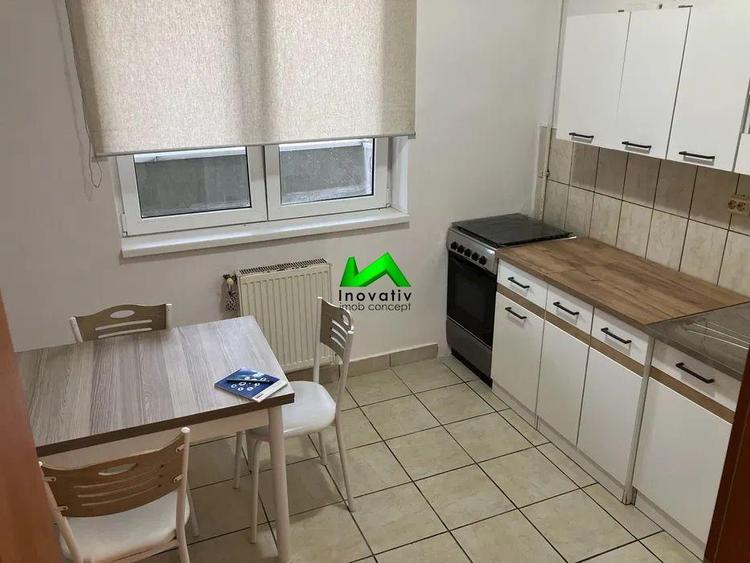 Apartament decomandat de inchiriat 2 camere Sibiu Siretului - 3