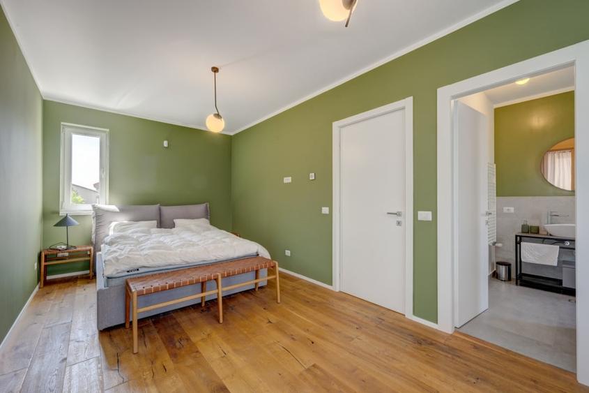 Duplex cu 4 camere cu Teren 302 Mp în Odăi