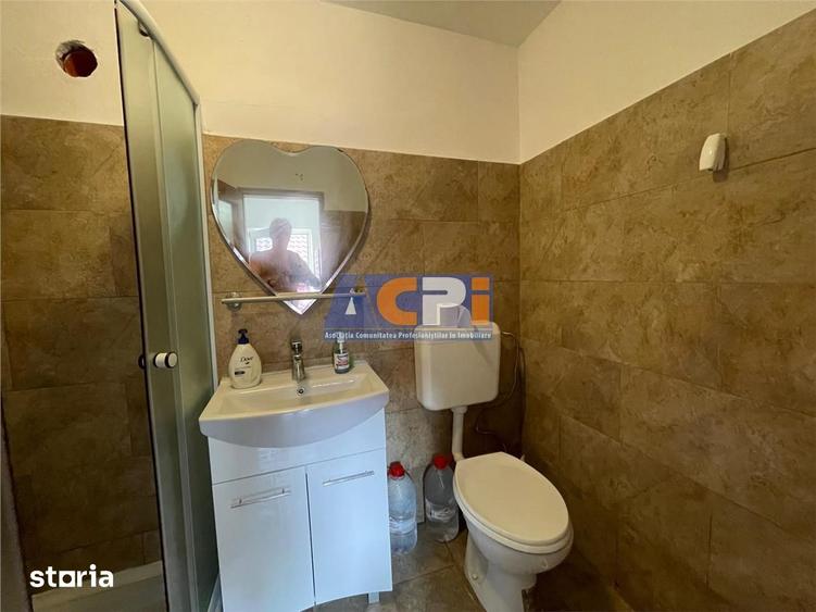 Casă cu 3 camere cu Teren 500 Mp în Mărgineni
