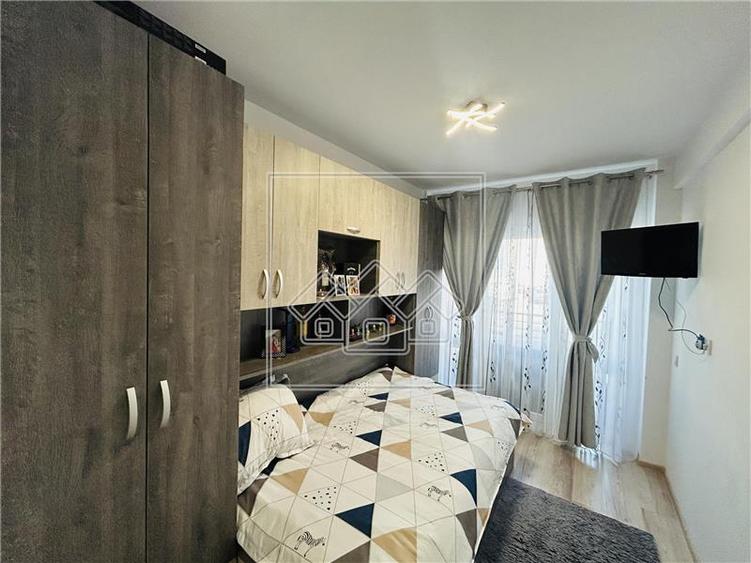 Apartament cu 2 camere semidecomandat în Arhitecților - Calea Cisnădiei