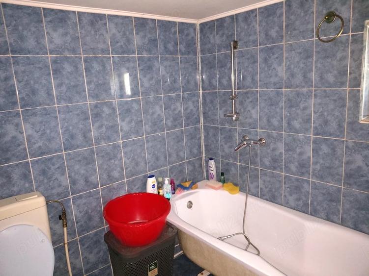Casă cu Teren 215 Mp în Central