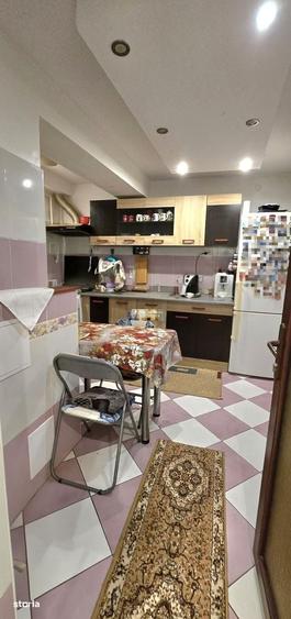 Casă cu 4 camere decomandat cu Teren 95 Mp în Faleza Nord