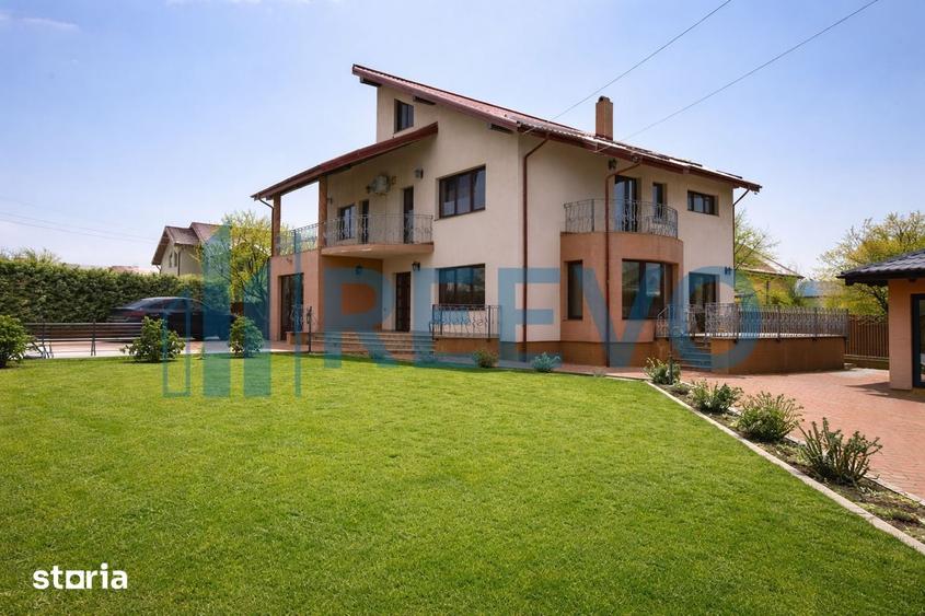 Casă cu 6 camere cu Teren 1000 Mp în Măgura
