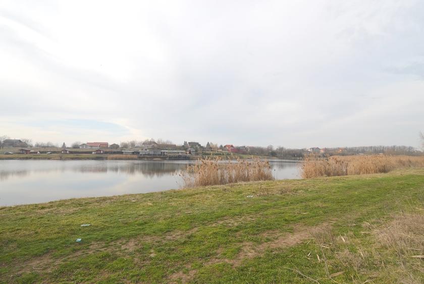 Teren Construcții intravilan de 1000 mp, în Frumușani