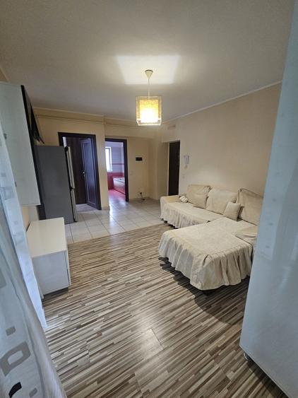 Apartament cu 2 camere nedecomandat în Morilor