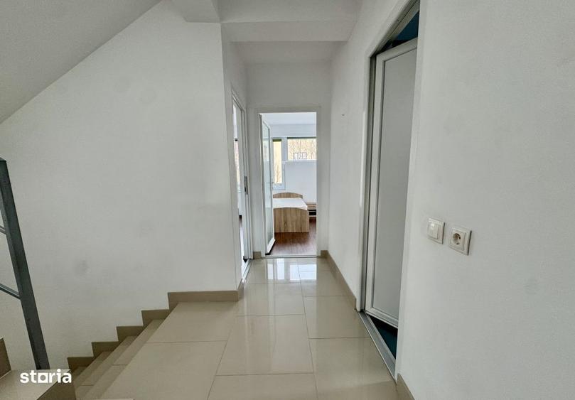 Casă cu 4 camere cu Teren 200 Mp în Zorilor