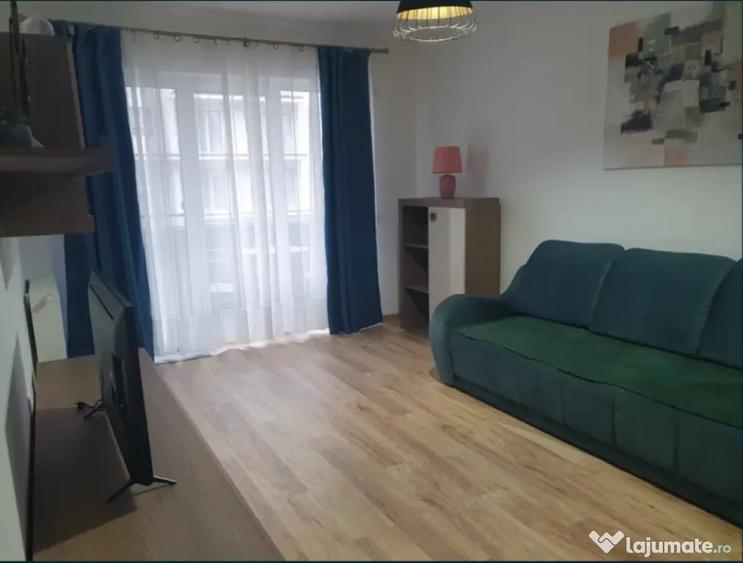 Garsonieră decomandată în Avantgarden