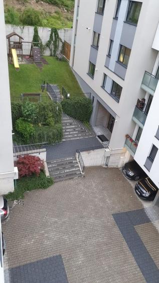Apartament cu 2 camere decomandat, mobilat în Aeroport