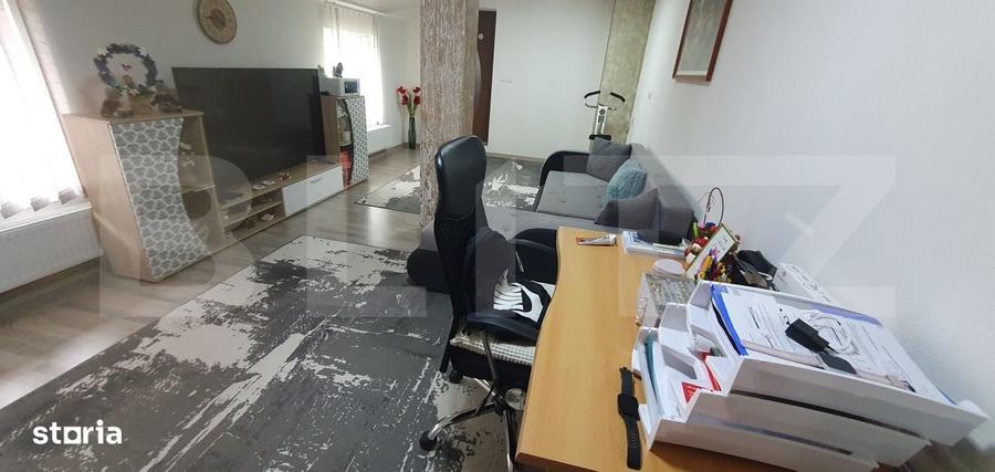 Casă cu 4 camere cu Teren 1750 Mp în Poiana Stampei