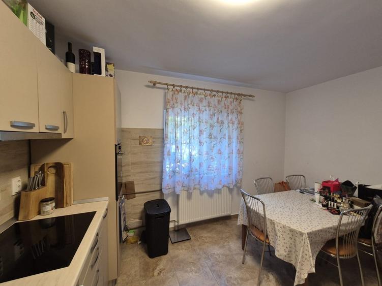 Apartament cu 2 camere decomandat în Ștefan cel Mare