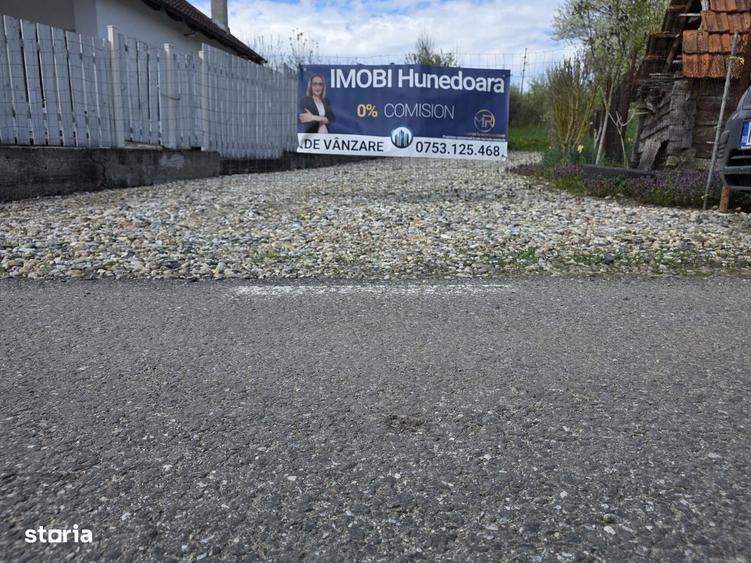 Spațiu comercial, în Bârsău
