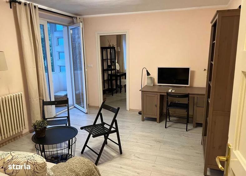 Apartament cu 2 camere în Romană