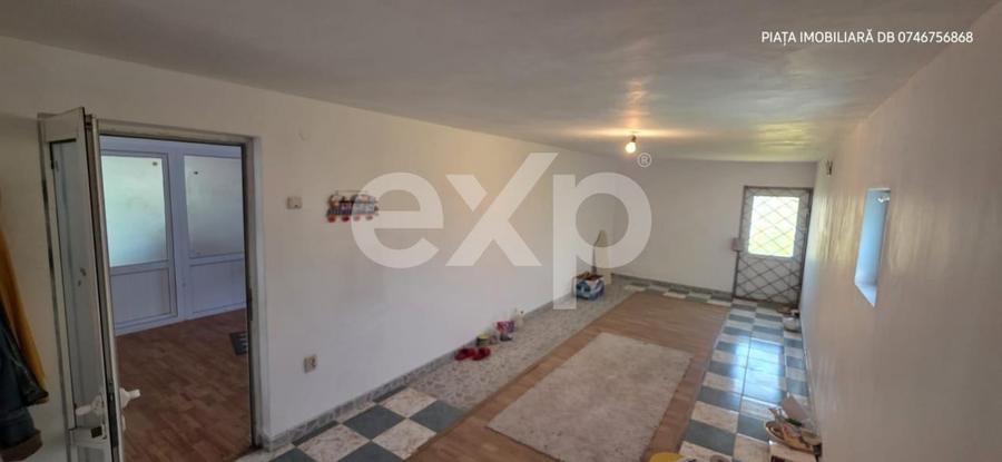 Casă individuală cu 9 camere cu Canalizare în Râncăciov
