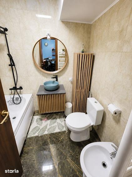 Apartament cu 2 camere decomandat în Micro 40