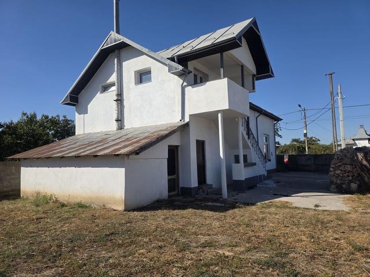Casă în Redea
