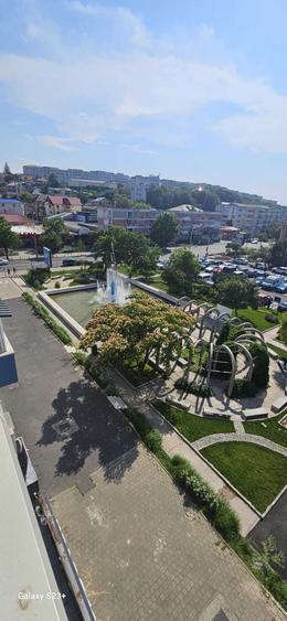 Apartament cu 2 camere decomandat în Faleză