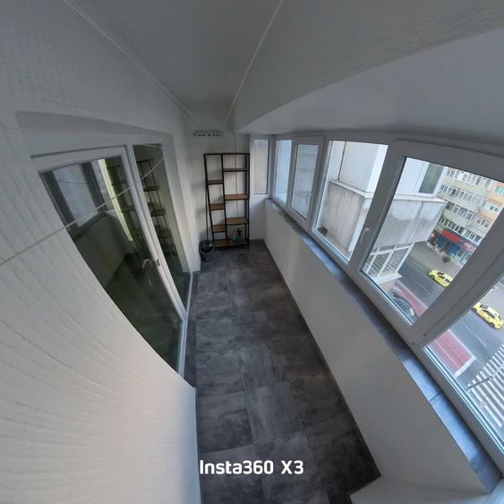 Apartament cu 2 camere decomandat în Independenței