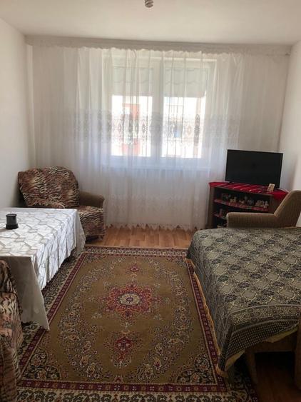 Garsonieră decomandată în Exterior Vest