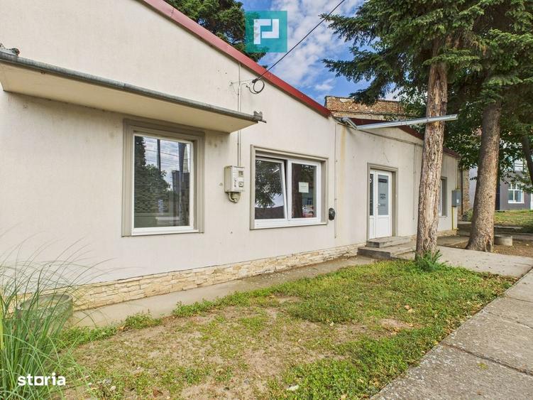 Spațiu comercial, de 58 mp, în Periam