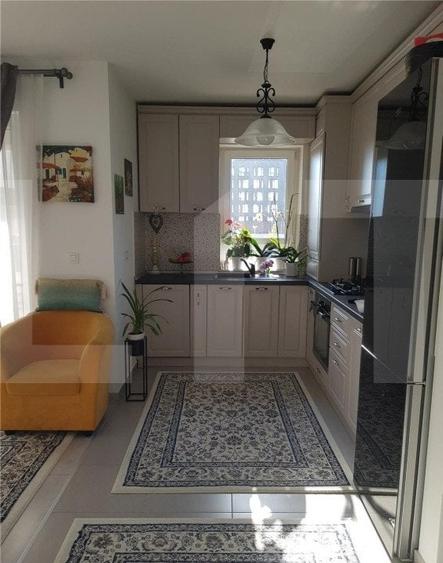 Apartament cu 2 camere decomandat, mobilat în Tractorul