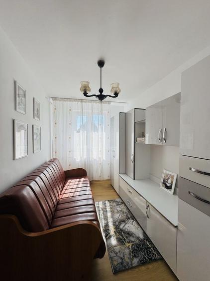 Apartament cu 2 camere semidecomandat în Sud