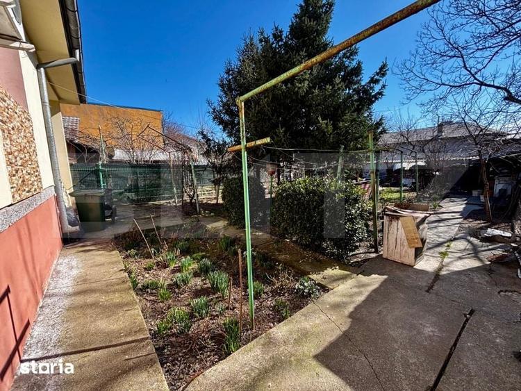 Casă cu 5 camere cu Teren 372 Mp în Bariera Vâlcii