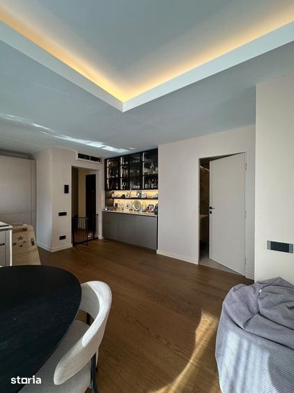 Apartament cu 5 camere în Aviației