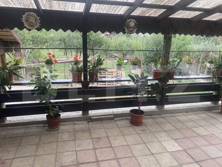 Casă individuală cu 8 camere cu Canalizare în Gura Humorului