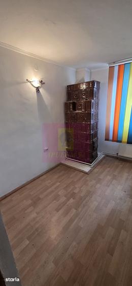 Vila de vanzare cu 5 camere in Busteni - 1