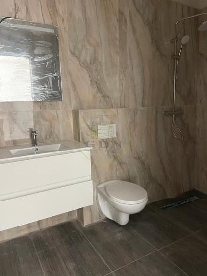 Apartament cu 2 camere decomandat în Clăbucet