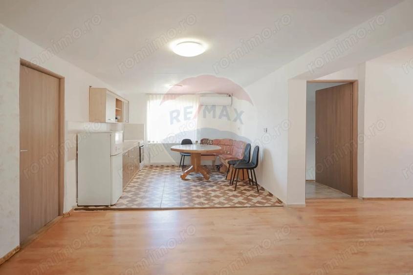 Casa cu 5 camere de vanzare in Sanmartin Cartier Lotus - 10