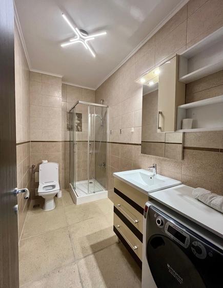 Apartament cu 2 camere semidecomandat în Păcii