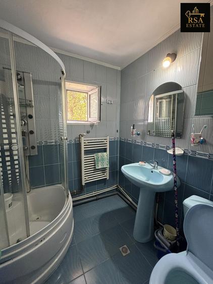 Apartament cu 3 camere decomandat, mobilat în Ostroveni