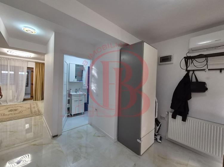 Duplex cu 4 camere cu Canalizare în Theodor Pallady