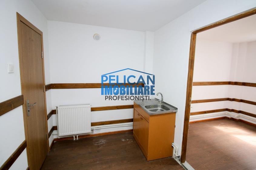 Garsonieră semidecomandată în Vest