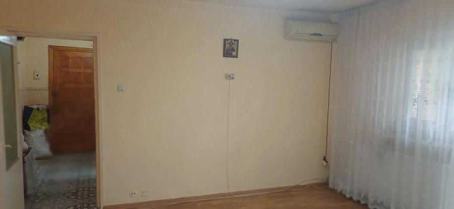 Vand apartament 2 camere Mizil - 2