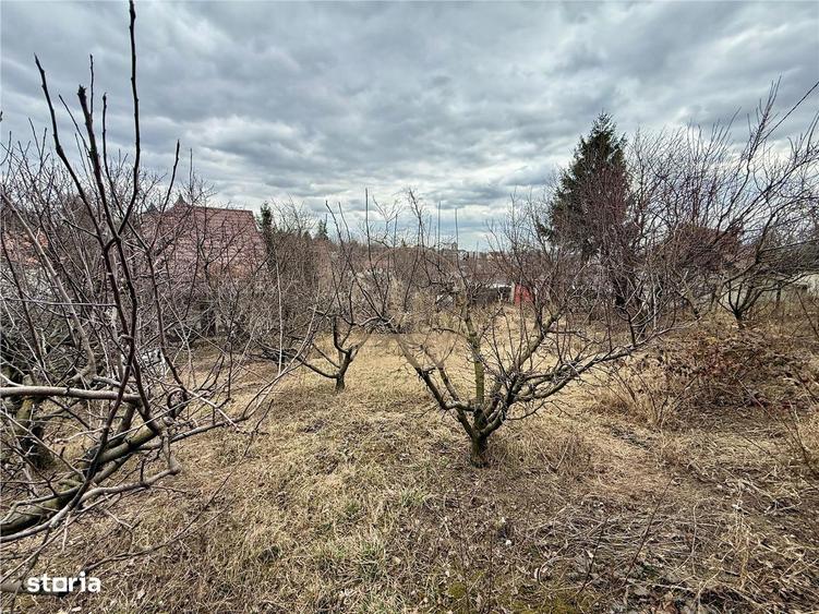 Casă cu 4 camere cu Teren 1481 Mp în Central