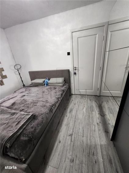 Apartament cu 3 camere decomandat în UMT
