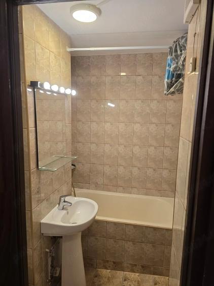 SPRE INCHIRIERE APARTAMENT - 4