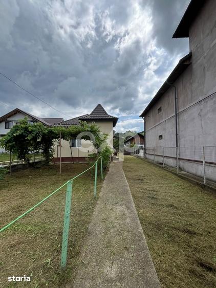 Casă cu 3 camere cu Teren 1140 Mp în Central