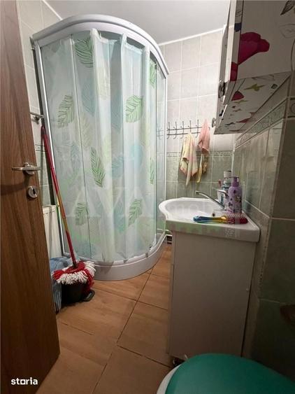 Apartament cu 3 camere decomandat în Mioriței