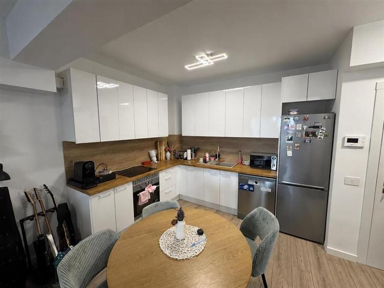 Apartament cu 2 camere decomandat în Calea Aradului