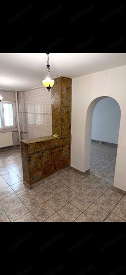 Apartament cu 2 camere semidecomandat în Chișinau