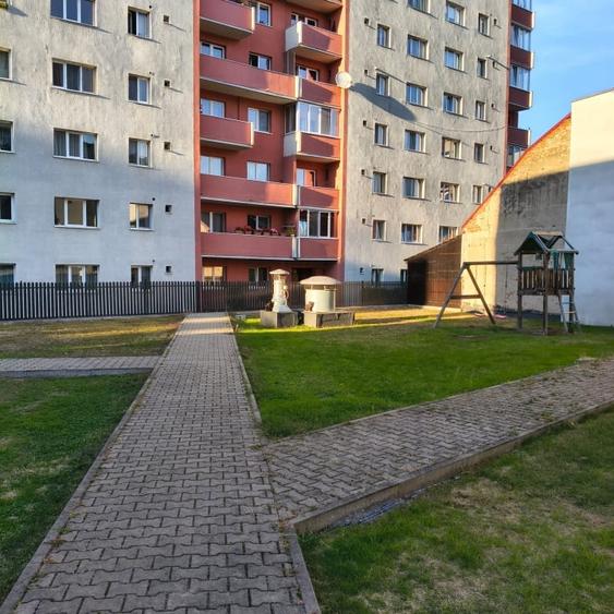 Apartament cu 3 camere semidecomandat în Mănăștur